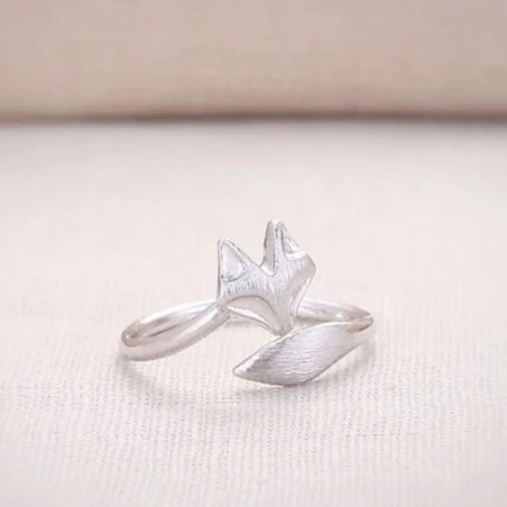 “Into the Woods” Fox Animal Minimalist Cute Ring - Picture 3 of 8